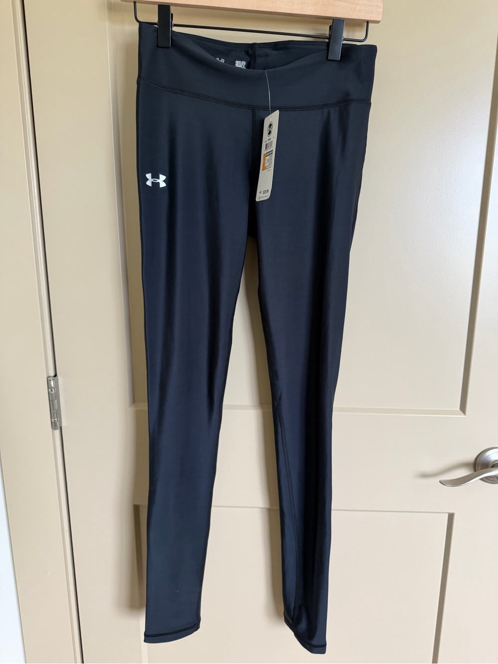 NWT Under Armour Compression Leggings